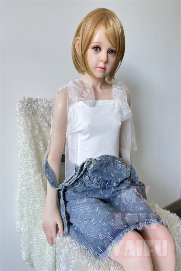 Silicone Doll 138AA Alice (2)